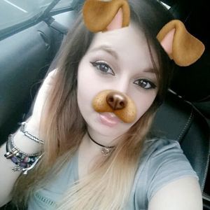 Meet your Posher, Zoe